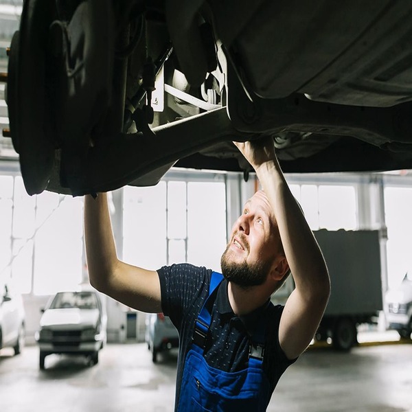 SUPERFIRE G7 Foldable Workshop Flashlight - 1600 Lumens, 5000mAh Battery